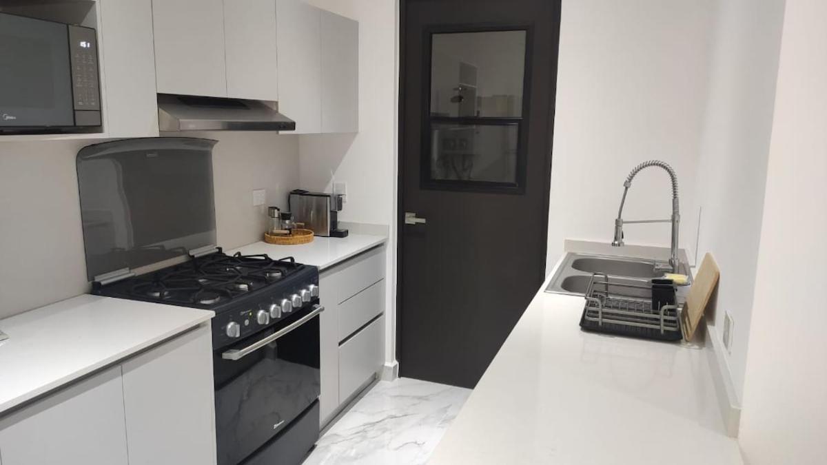New On The Ground Floor In Cun Apartment *