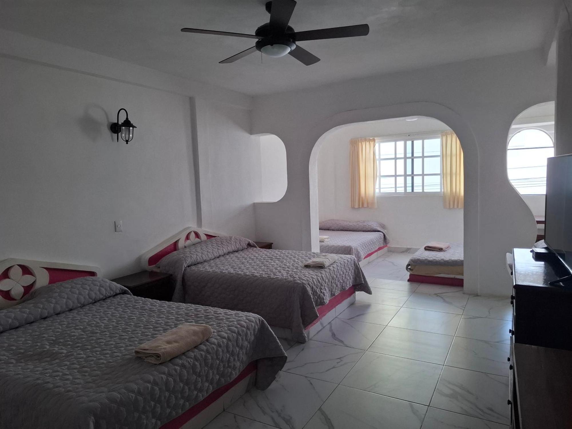 Rosa * Cancun