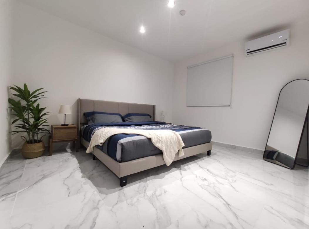 New On The Ground Floor In Cun * Cancun