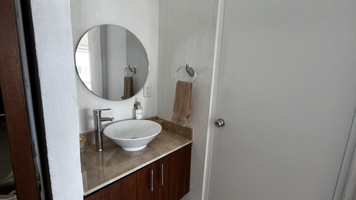 Beautiful For 6 People, 3 Bedrooms, 4th Floor Apartment Cancun