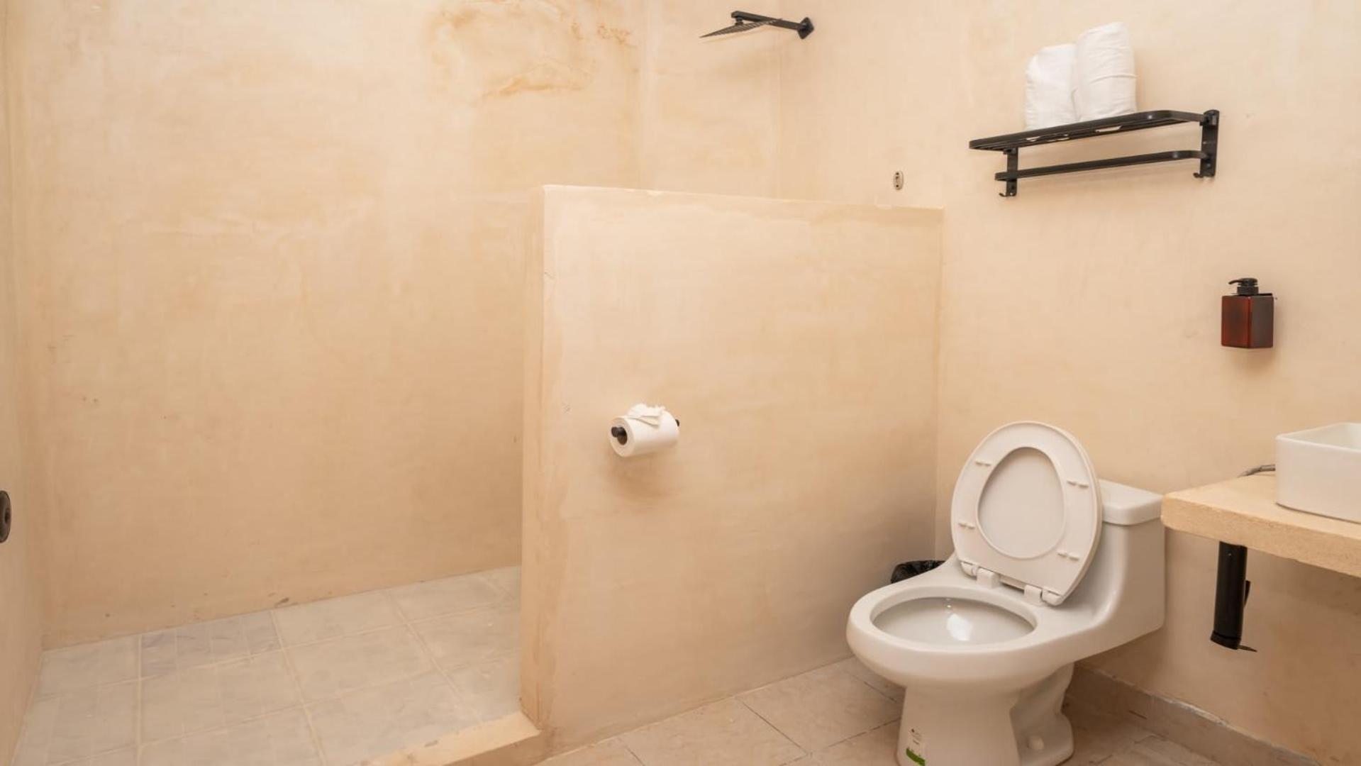 Spacious Loft And Large Bath Casa Jurel