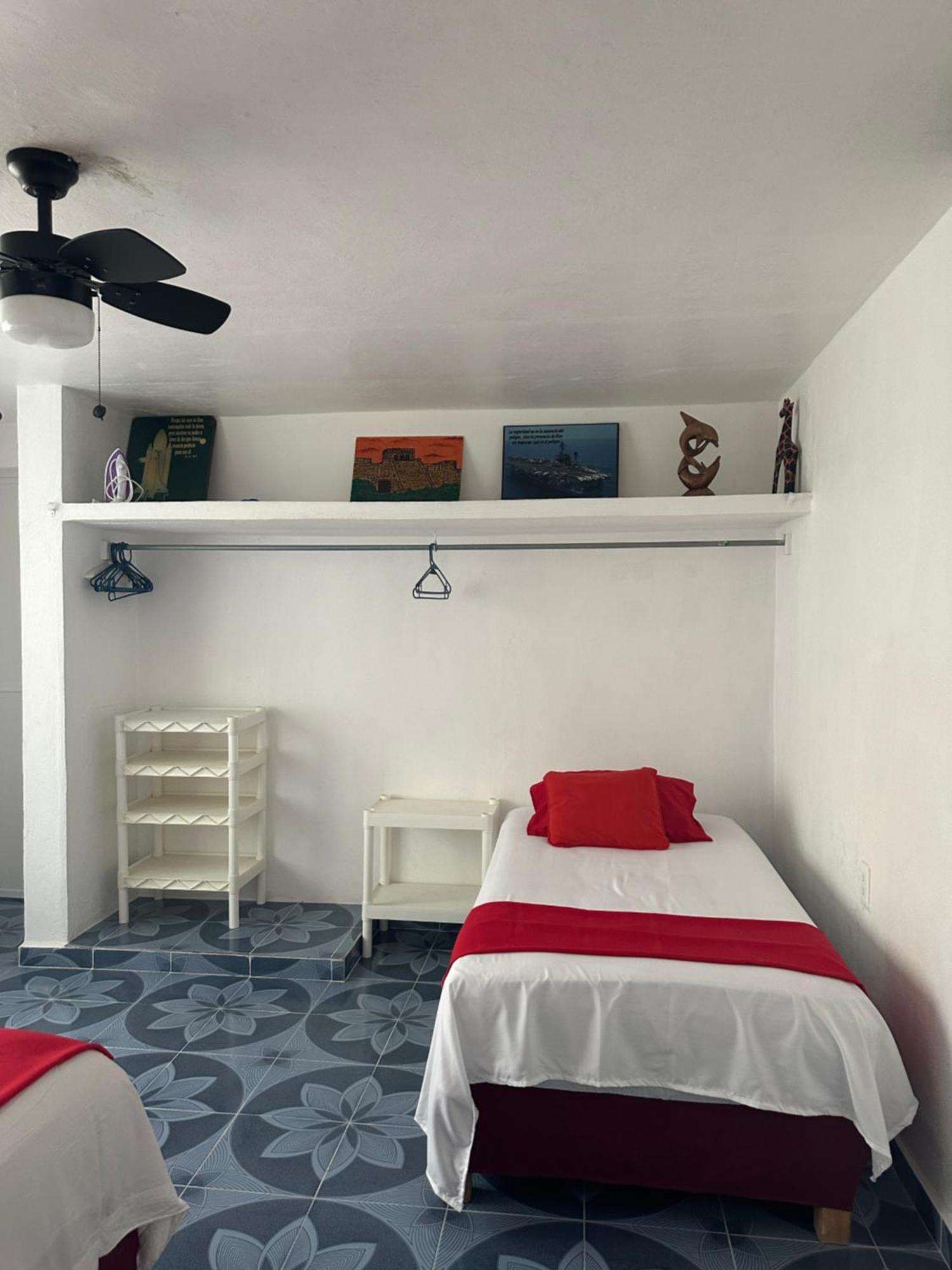 Amplio Departamento En El Centro De Cancun, 2 Camas, Hasta 3 Personas, Cocina, Comedor * Cancún