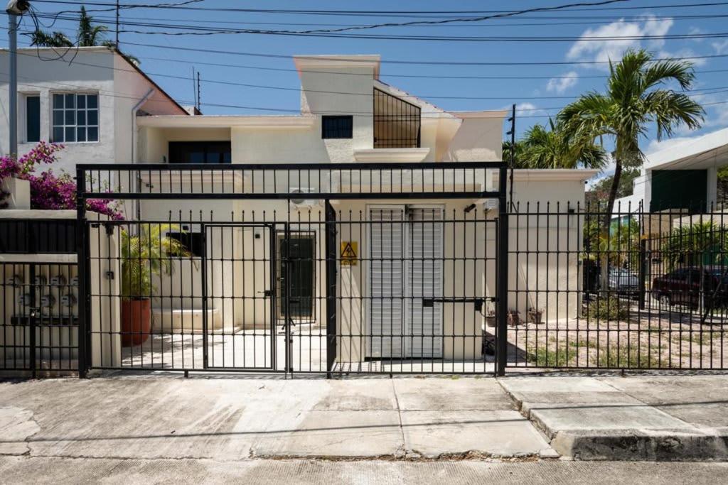 Apartamento Private Entry With Patio And Ample Bathroom