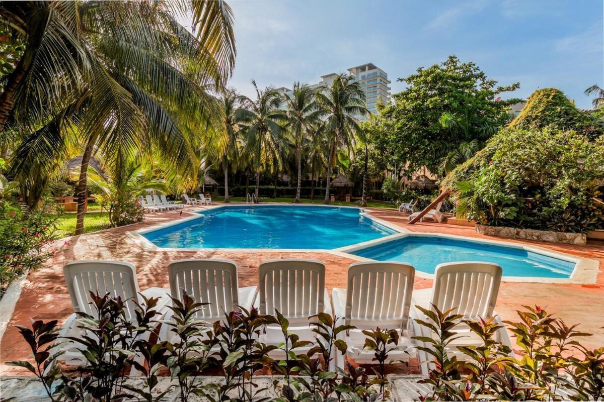 Tropical 3 Bdr With Pool By Casa Paraiso