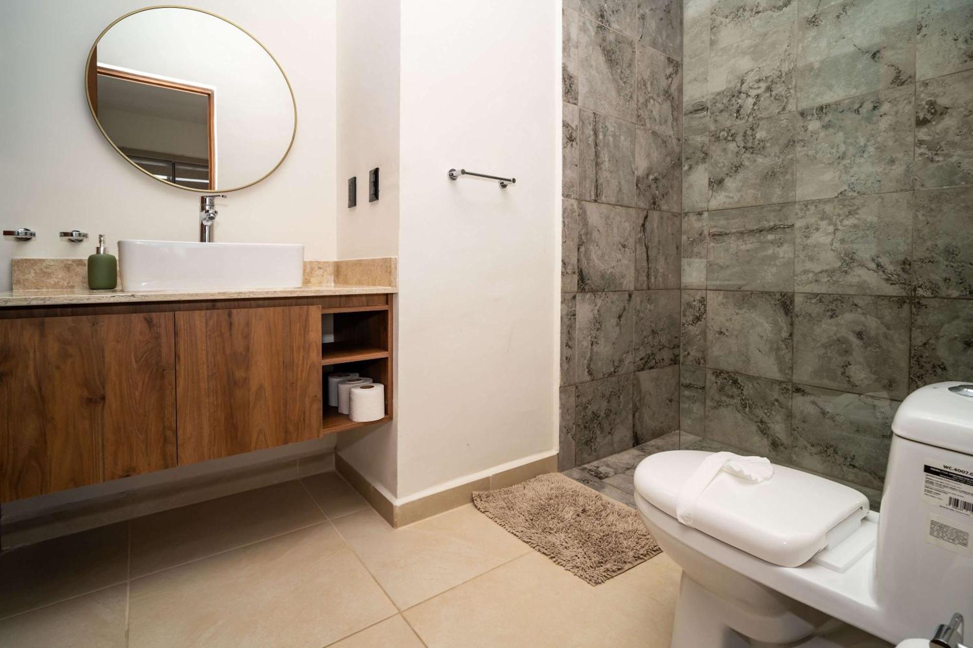 Moderno Con Areas Magnificas Y Gym Apartment