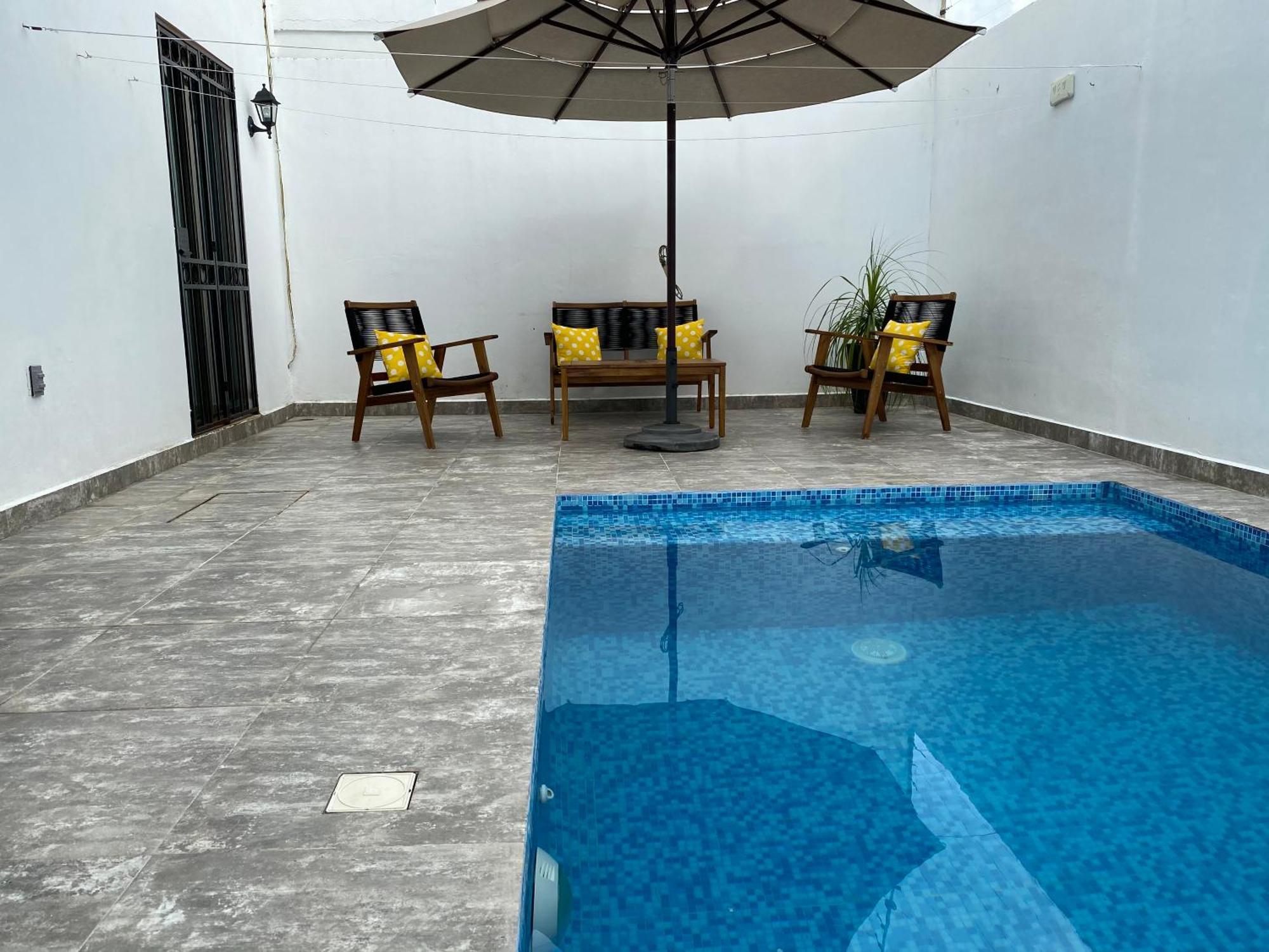 Privatunterkunft Closetoairport *