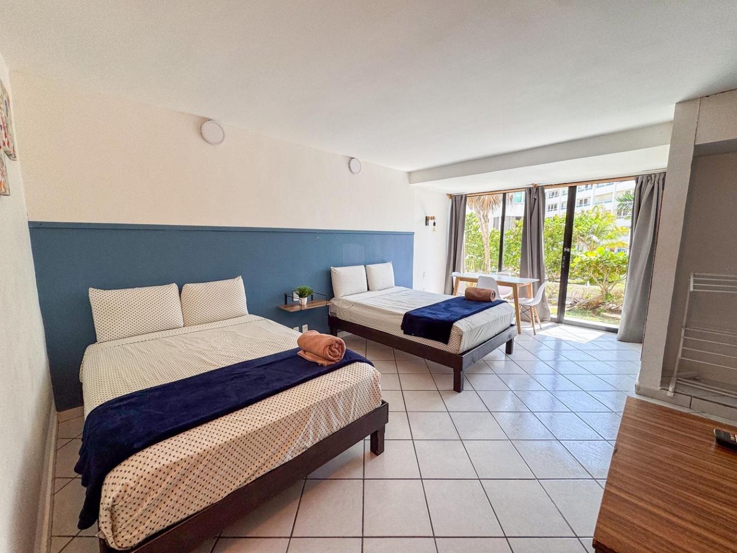 Stylish W/ Ocean Access Apartment