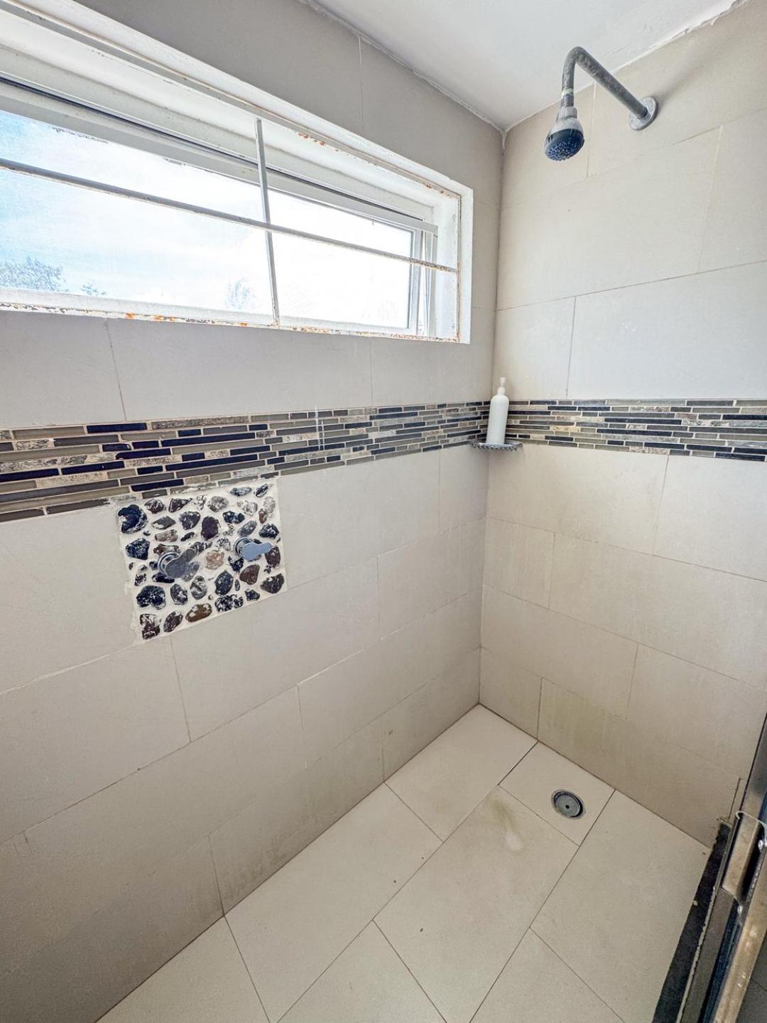 2-story W/pool Access, Balcony & Terrace * Cancún