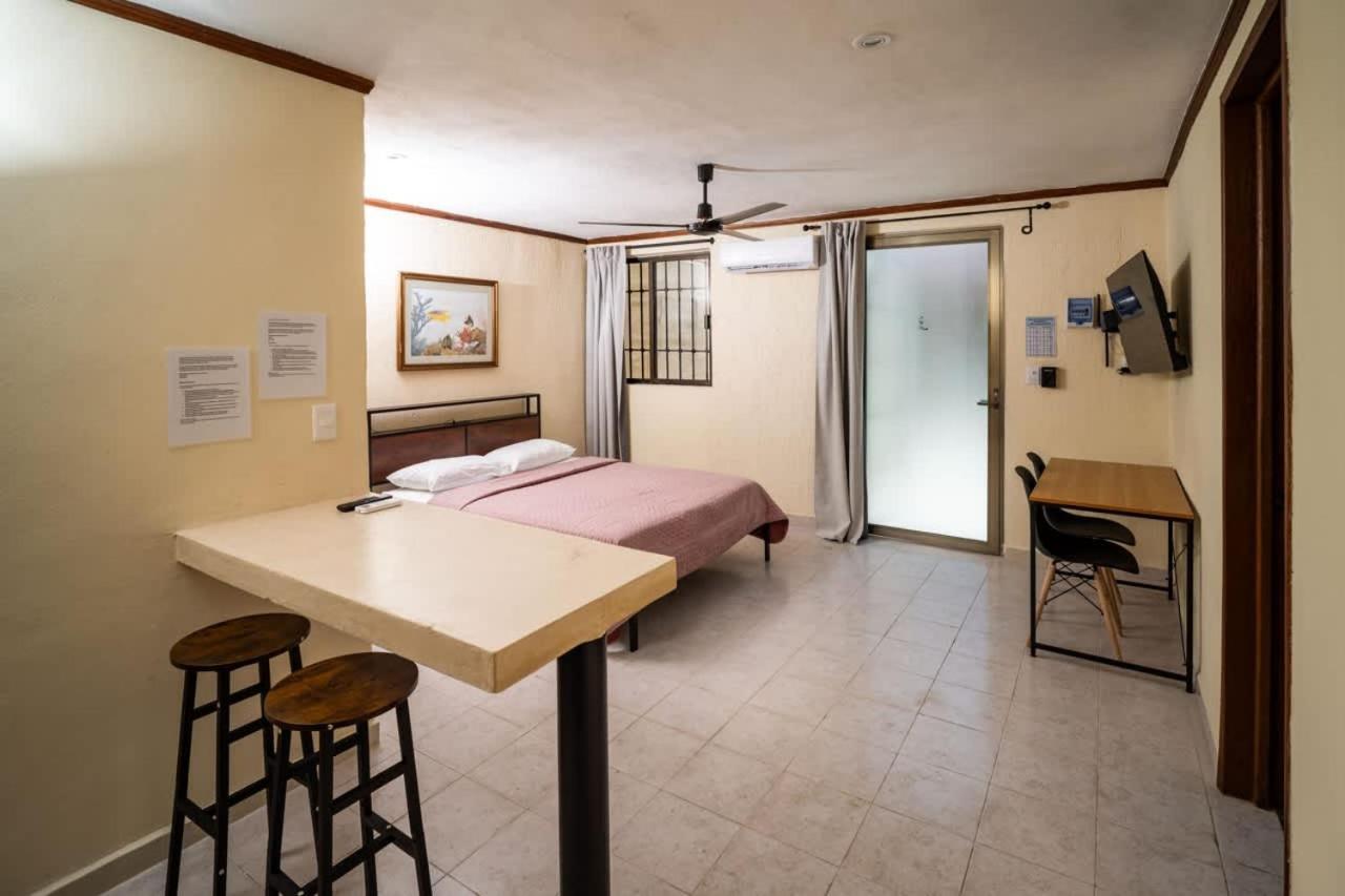 Apartamento Private Entry With Patio And Ample Bathroom *