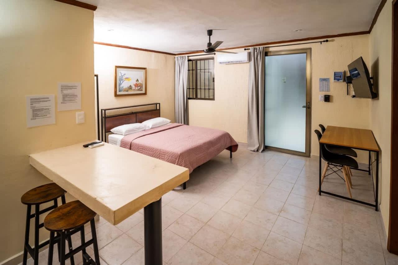 Private Entry With Patio And Ample Bathroom *