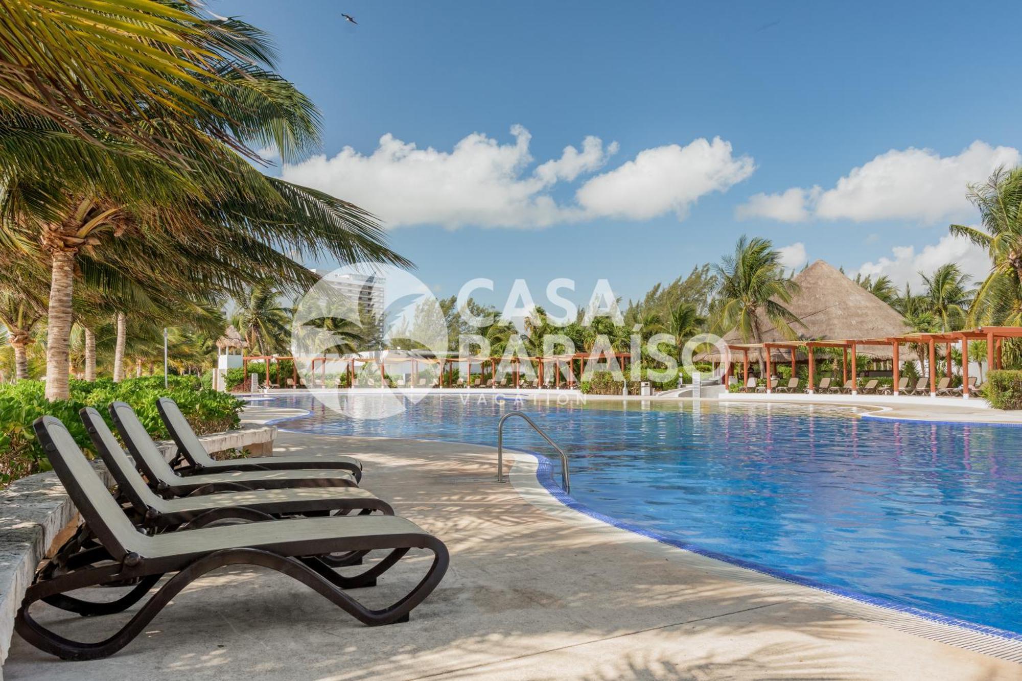 Blue Dream Beachfront 2 Bdr By Casa Paraiso Cancun