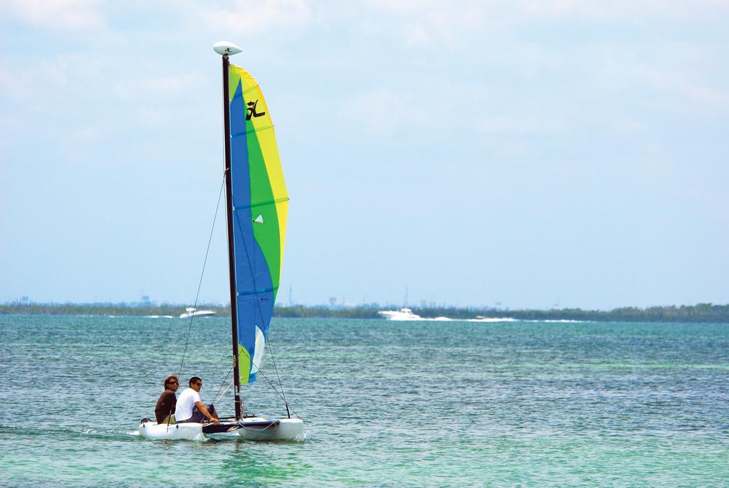 Resort Sunset Marina & Yacht Club