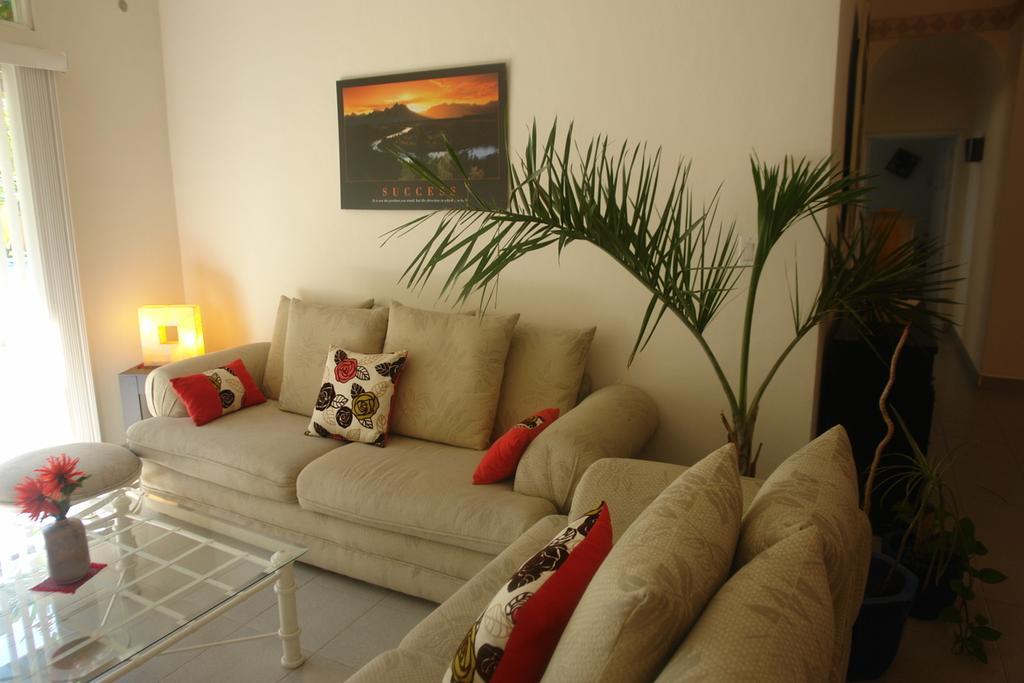 Residencia Encantos 2*