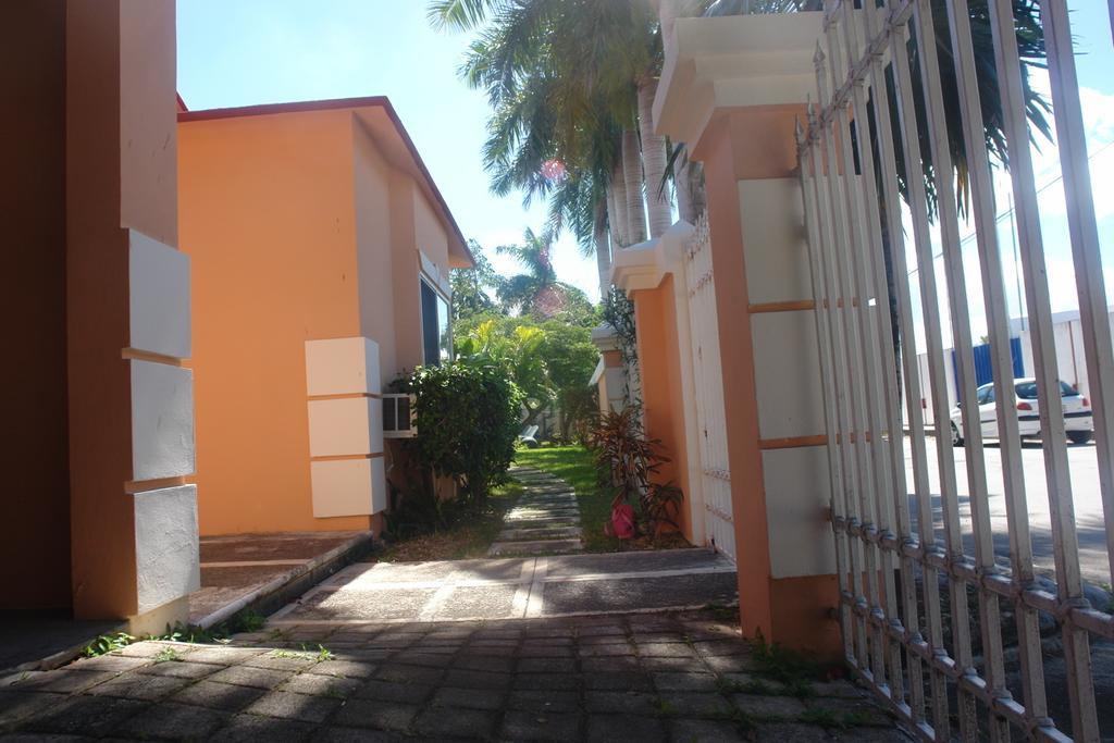 Guest house Residencia Encantos 2*