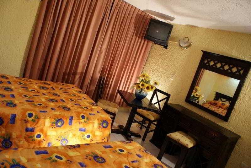 Hotel Hacienda De Castilla 3*