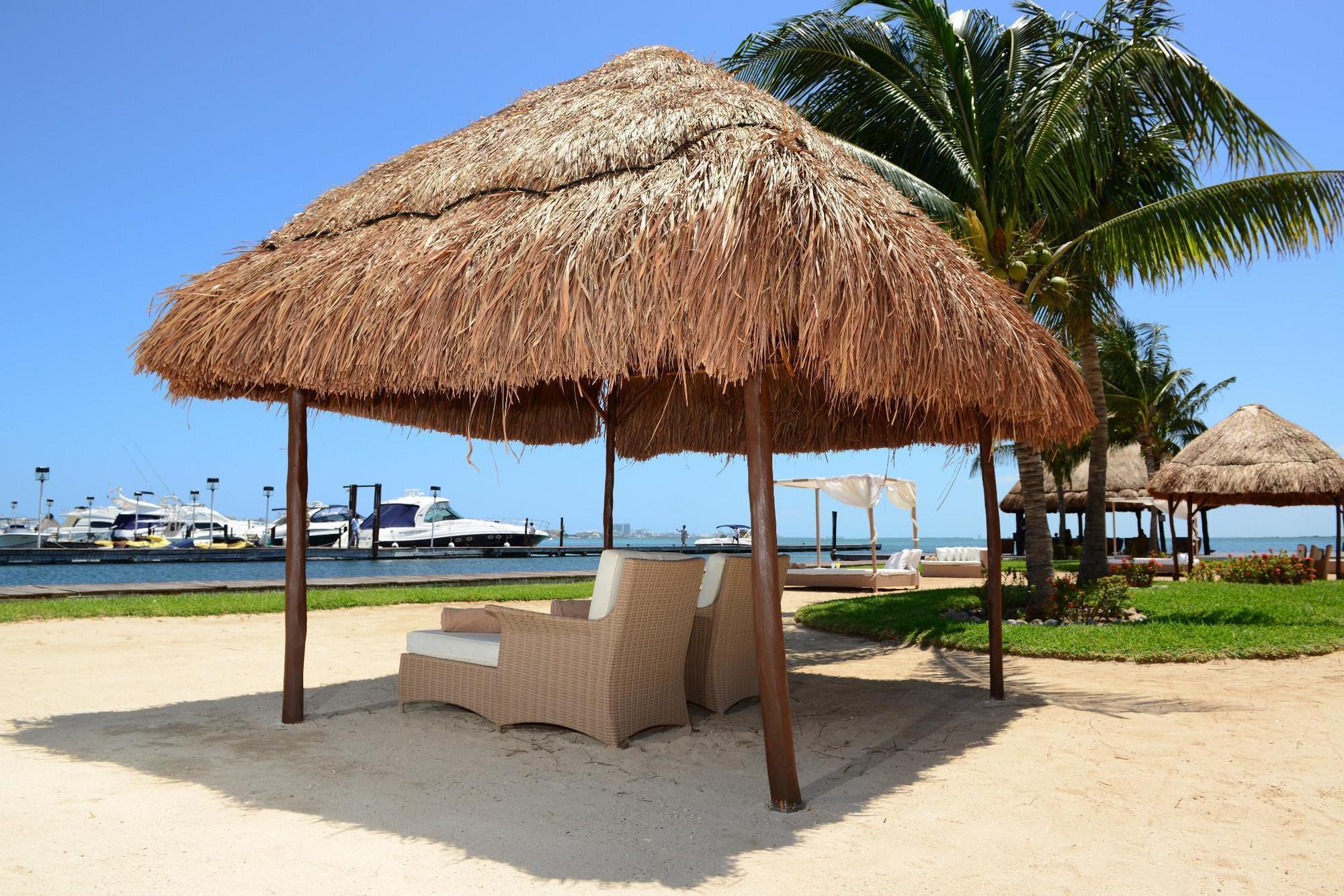 Resort Sunset Marina & Yacht Club 4*