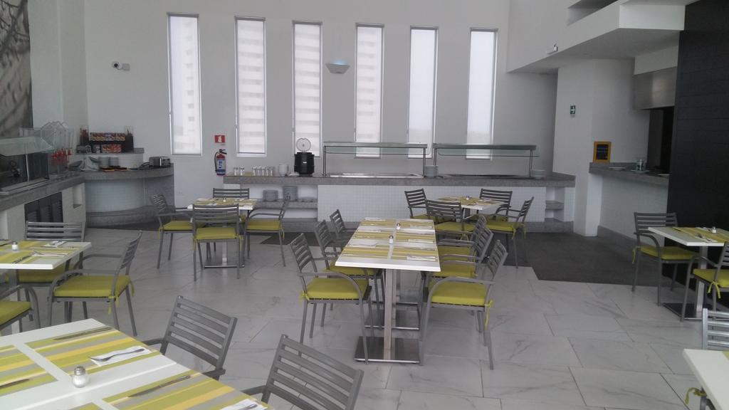 Krystal Urban & Beach Club Hotel 4*
