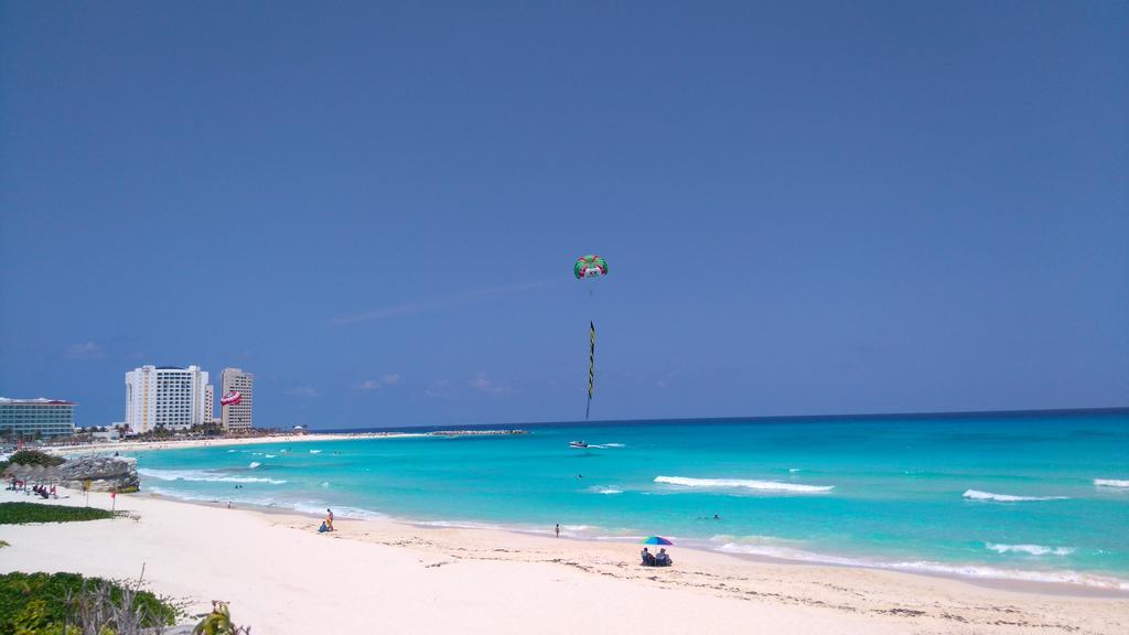 Ocean Front, Amazing Views * Cancun