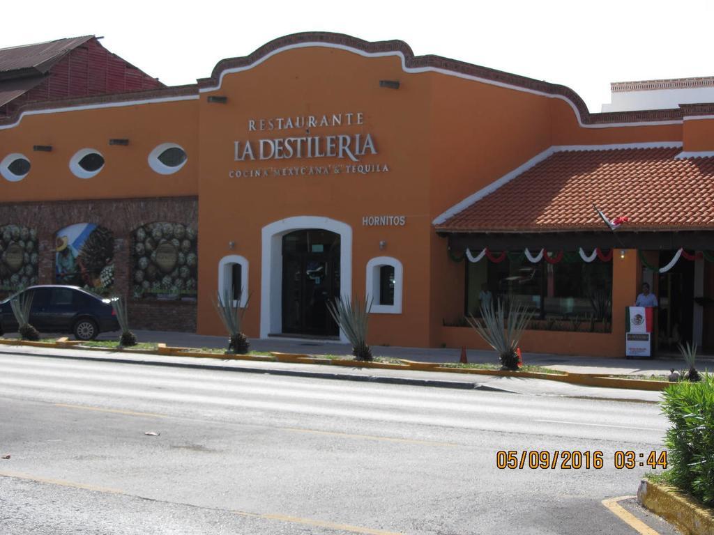 Suites Mantarraya Villas Marlin Apartment Cancún