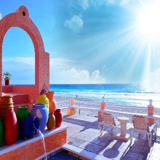Avalon Baccara 3* Cancun