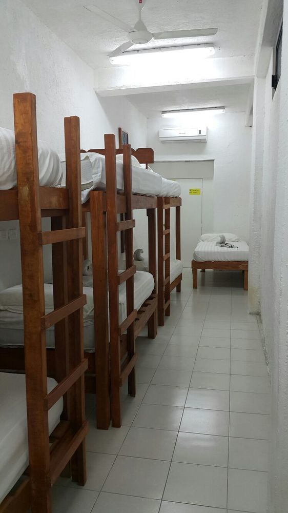 Simon Hotel Cancun
