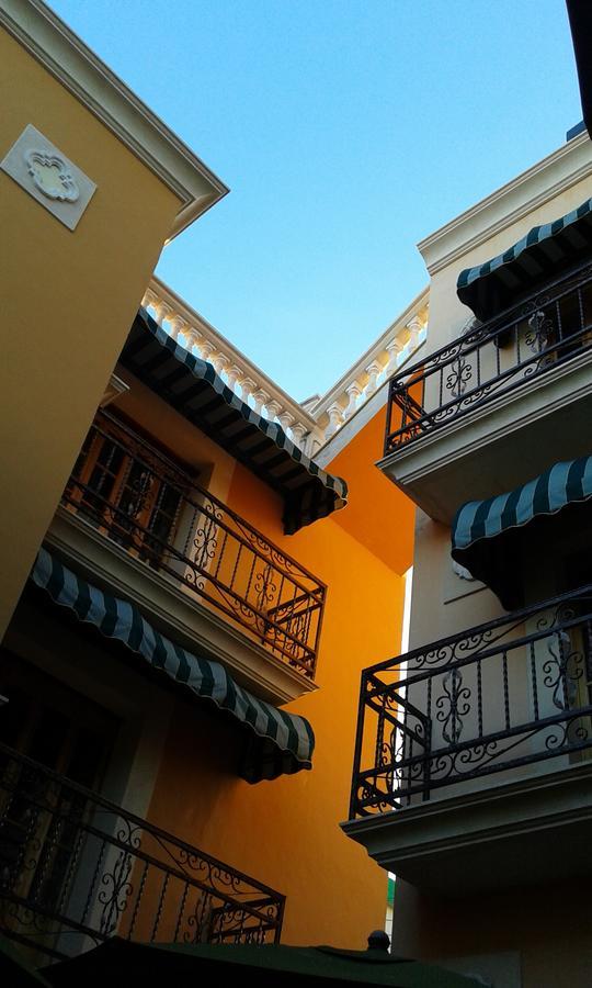 International Apartment Cancun