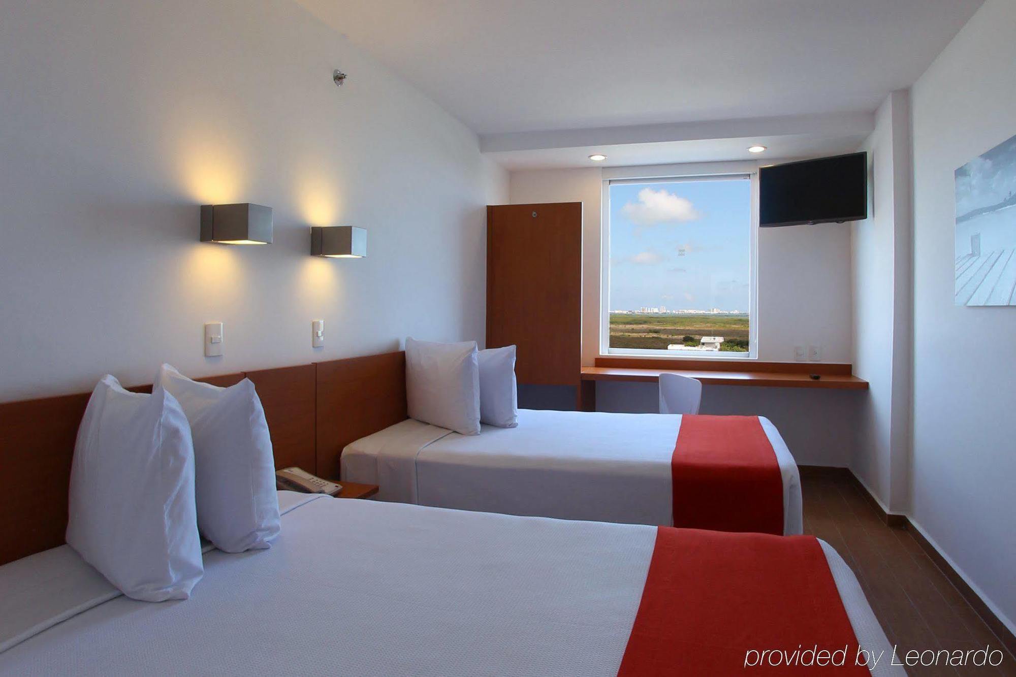 Hotel One Centro 3*