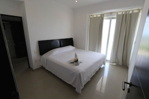 Torre Barcelona Suites