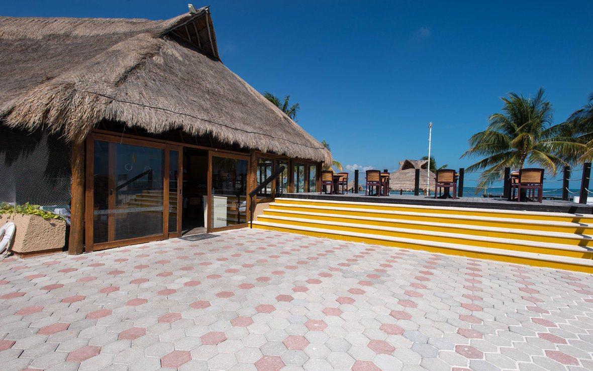 Aparthotel Ocean View Zone Studio *