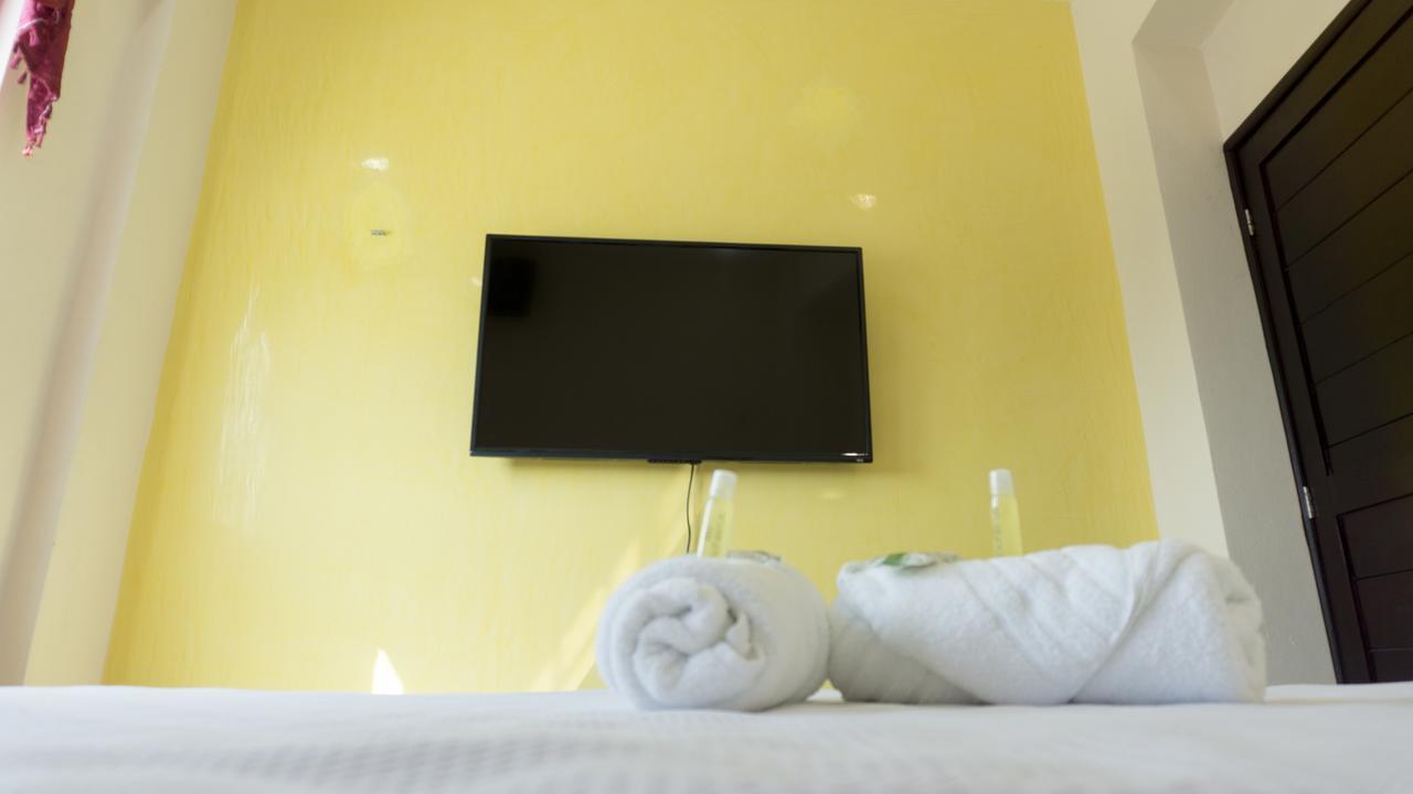 Hotel La Roca Cancun