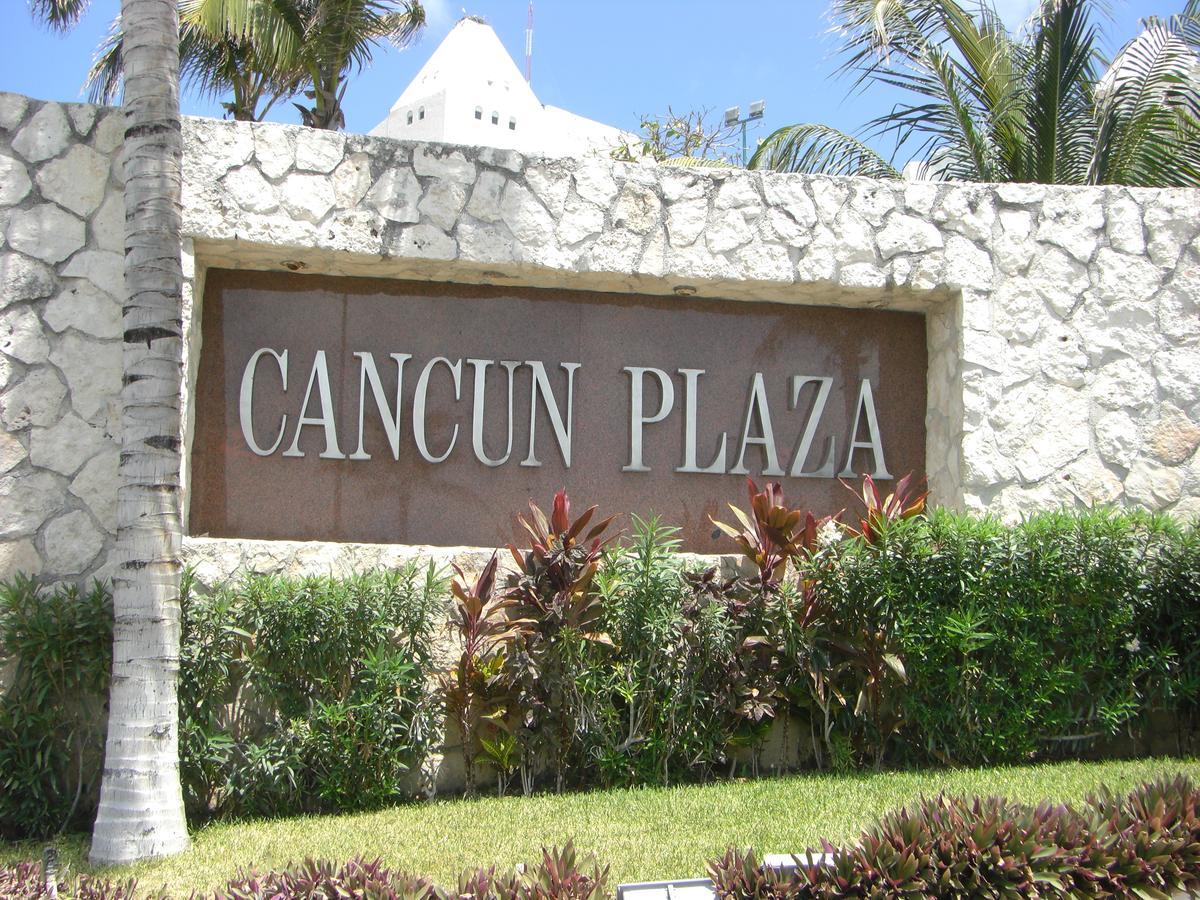 Aparthotel Plaza -