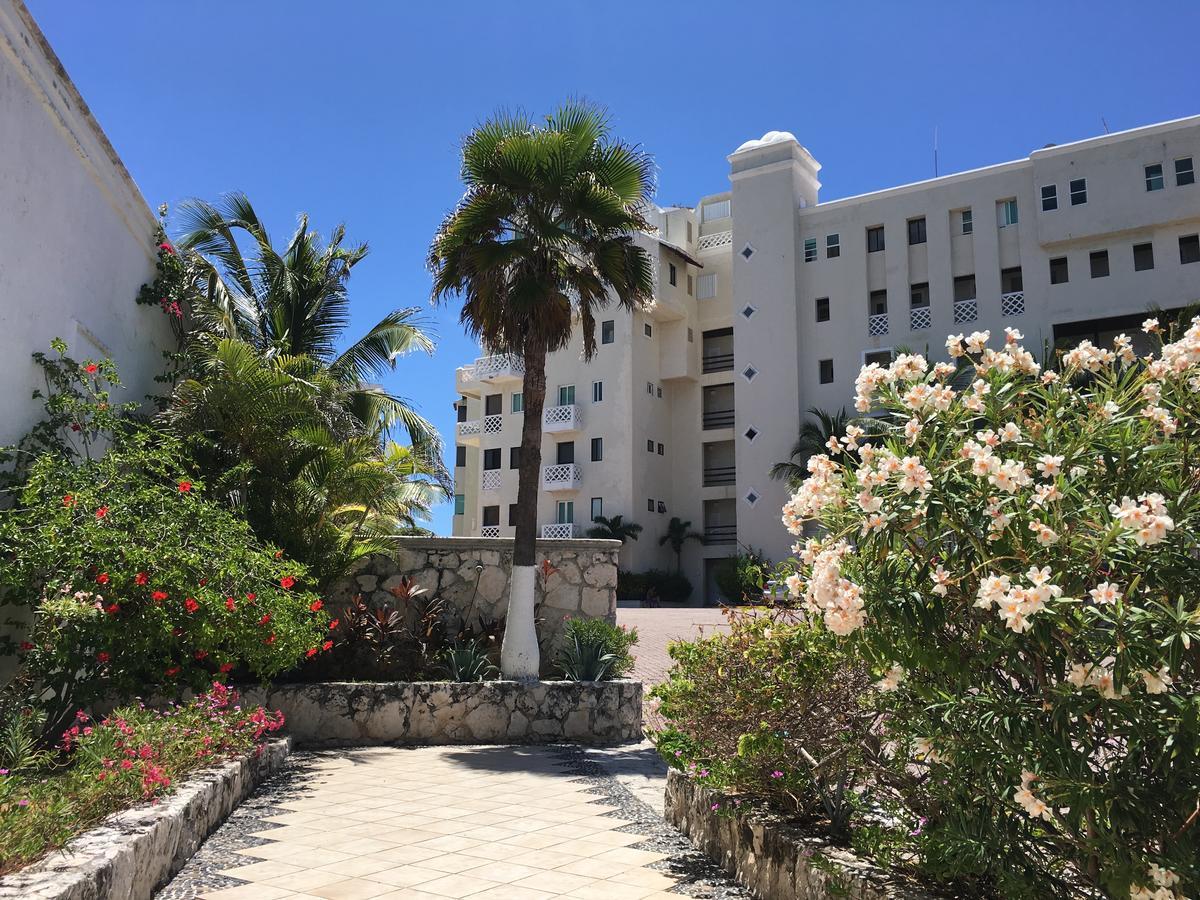 Plaza - Aparthotel