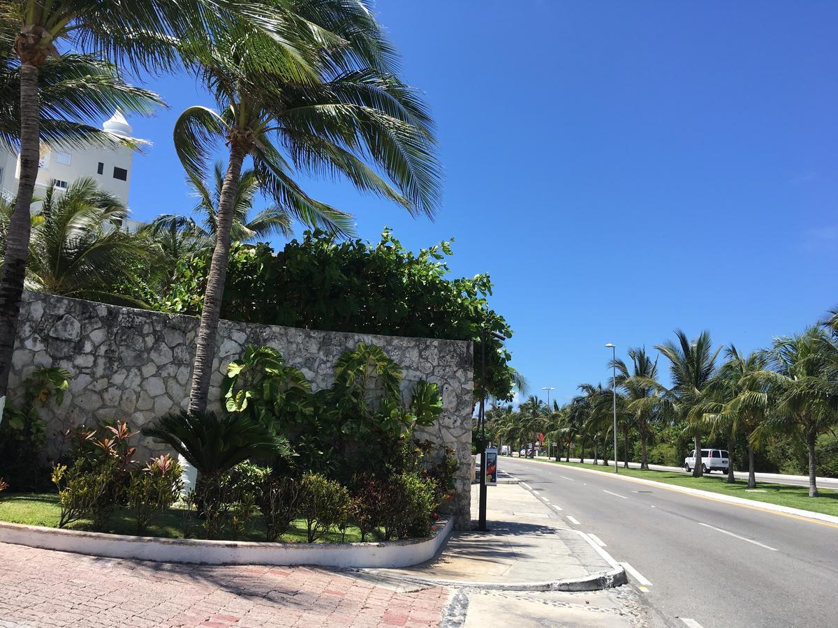 Plaza - Cancun