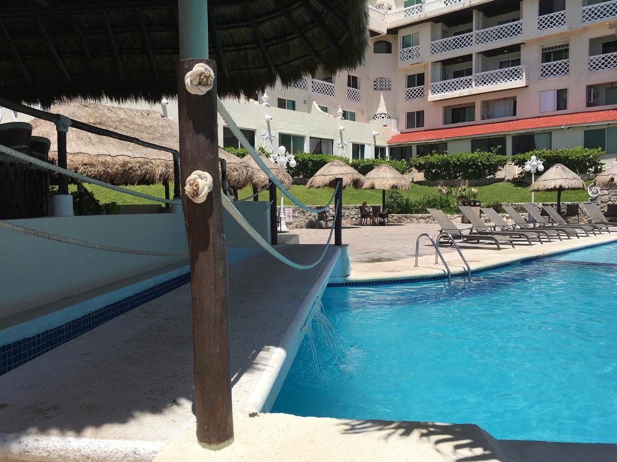 Plaza - Aparthotel Cancun