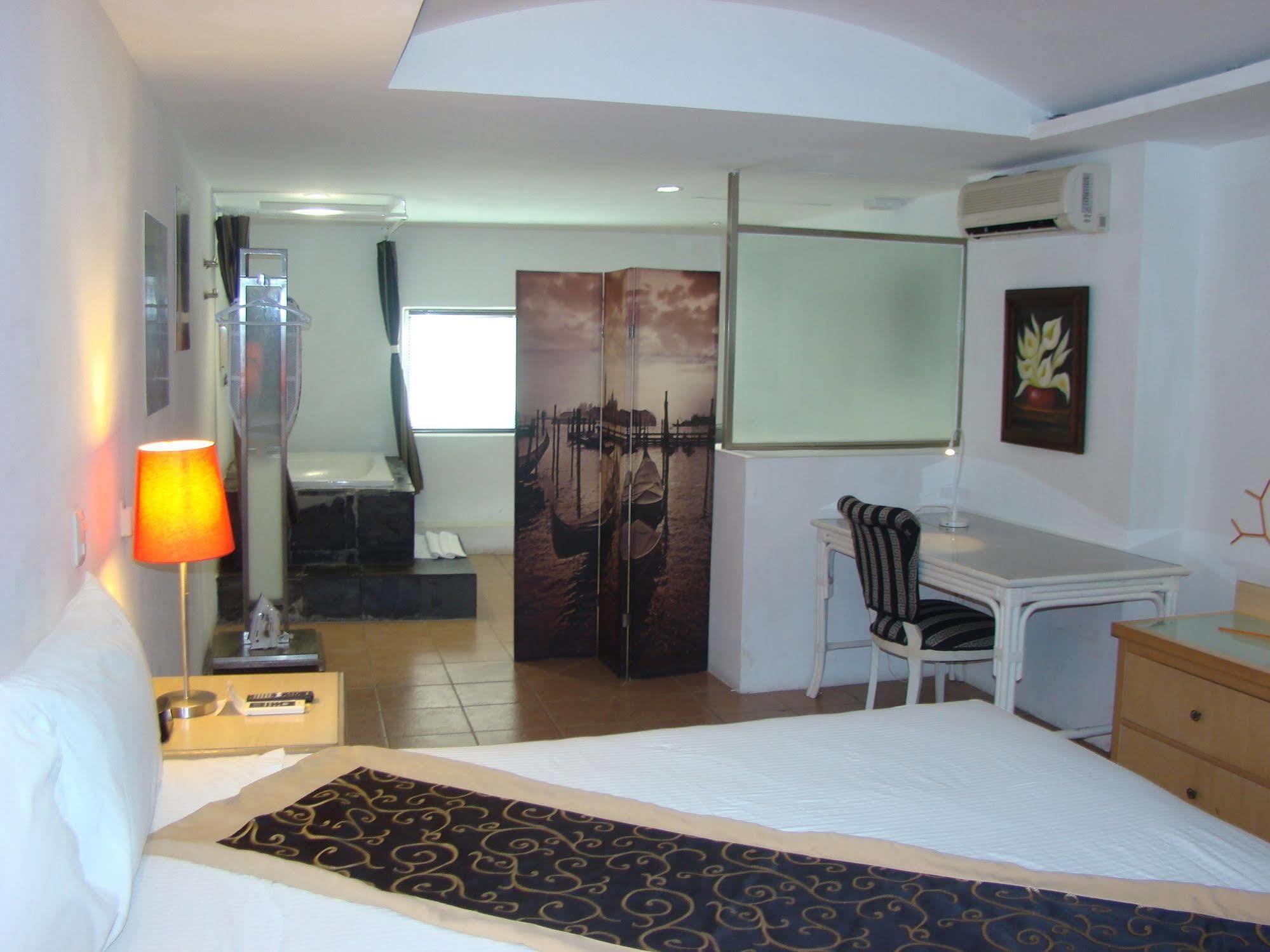 Mayafair Design Cancun