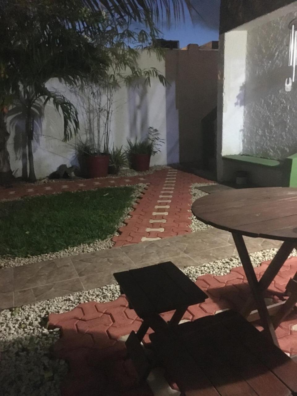 Violeta's House Apartment