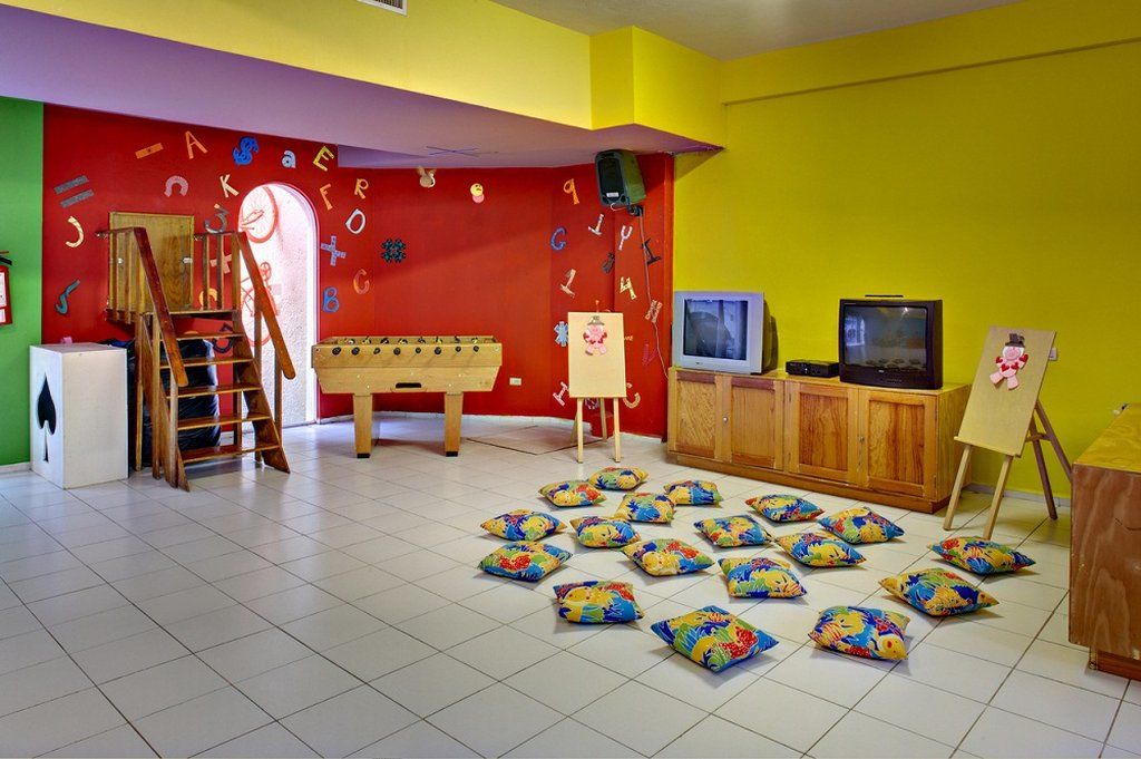 Occidental Costa Resort 4*