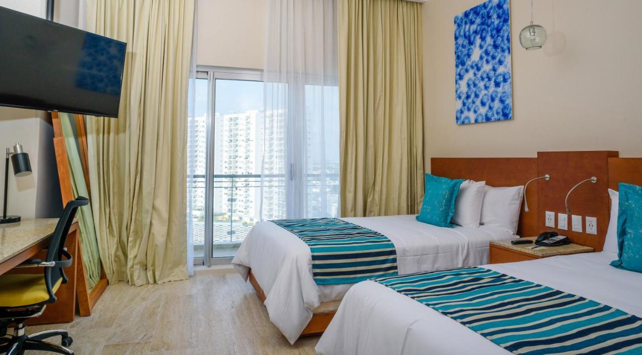 Krystal Urban & Beach Club Cancun