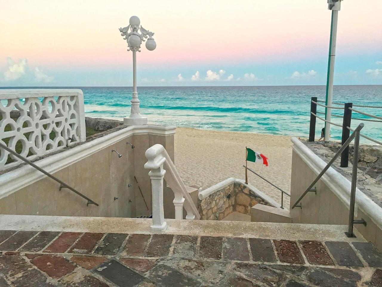 Plaza Apartment Cancun