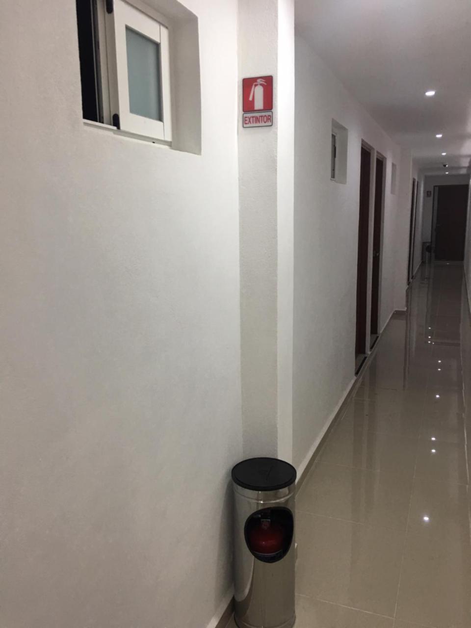 Hotel Leo *