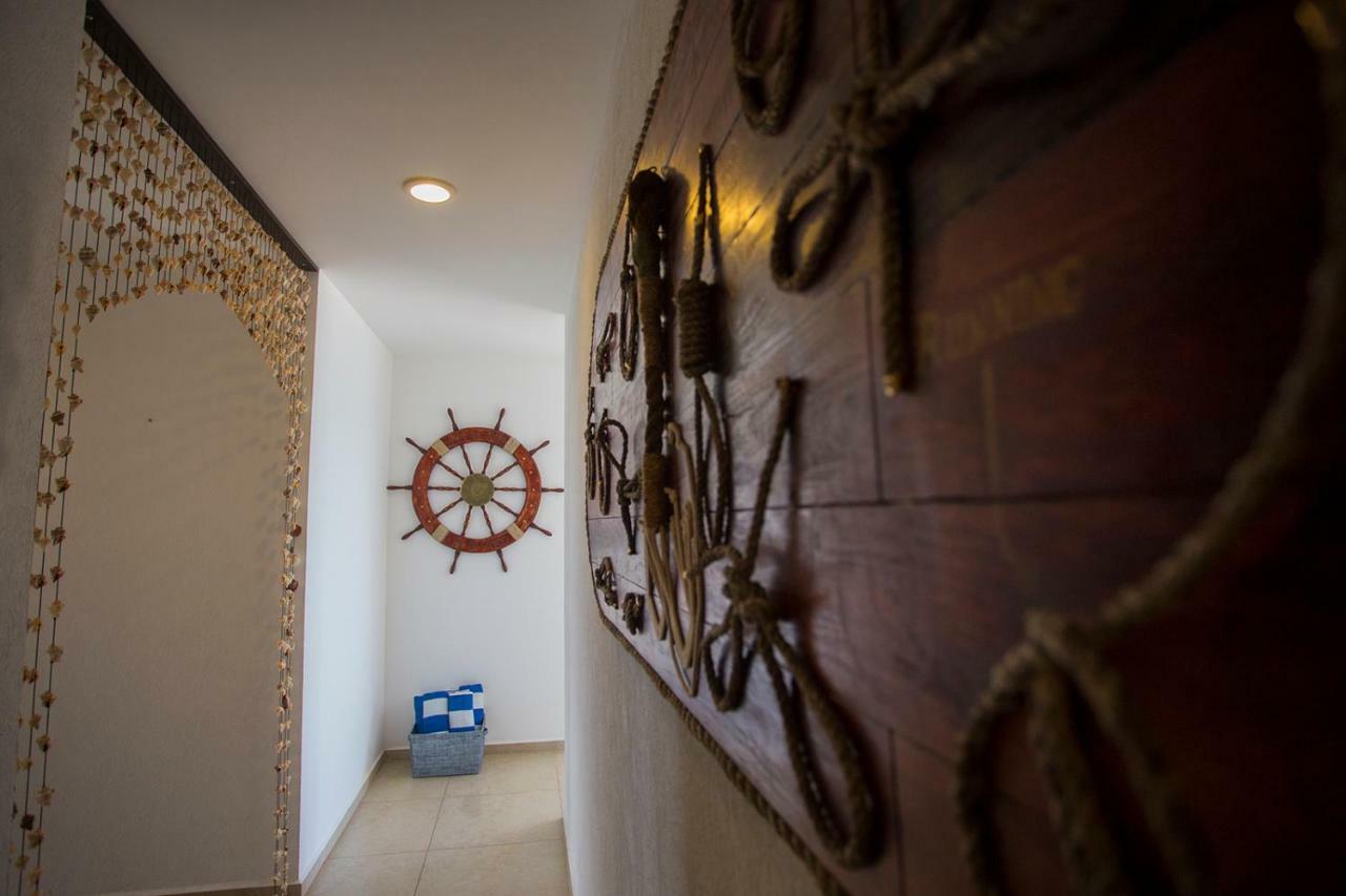 Amara Beachfront Apartment Cancun