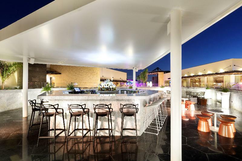Grand Palladium Select Costa Mujeres