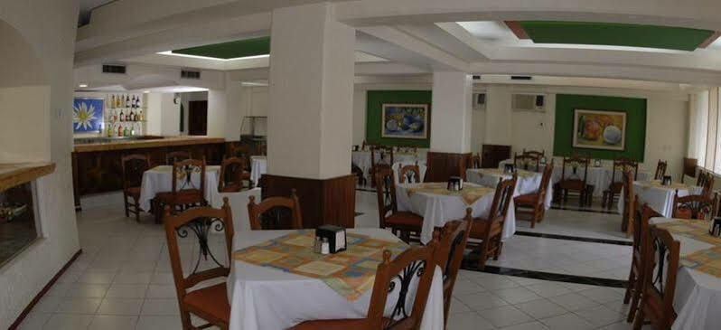 Batab Hotel 3*