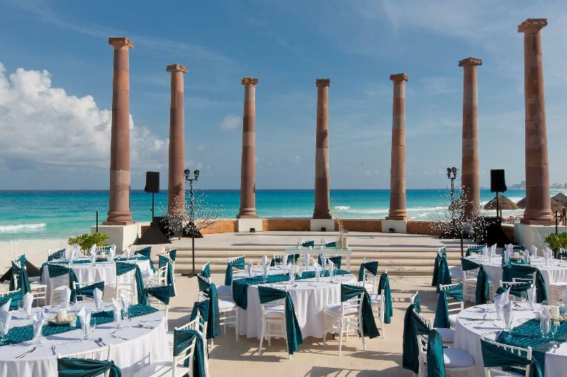 Hotel Krystal Cancun