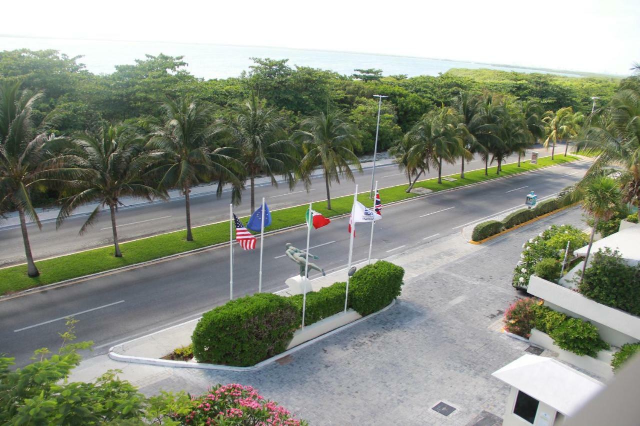 Condominios Brisas *