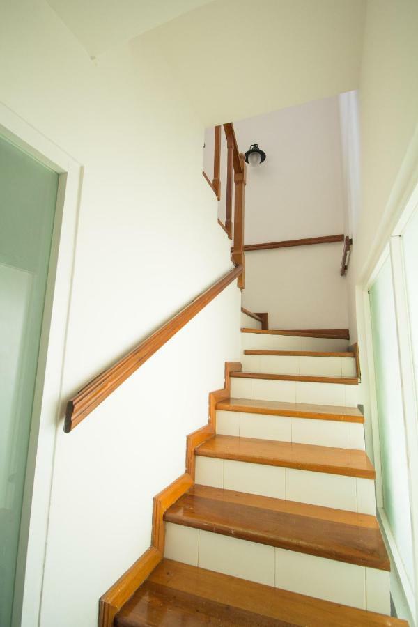 Apartment Penthouse Ocean Front, Steps To The Beach