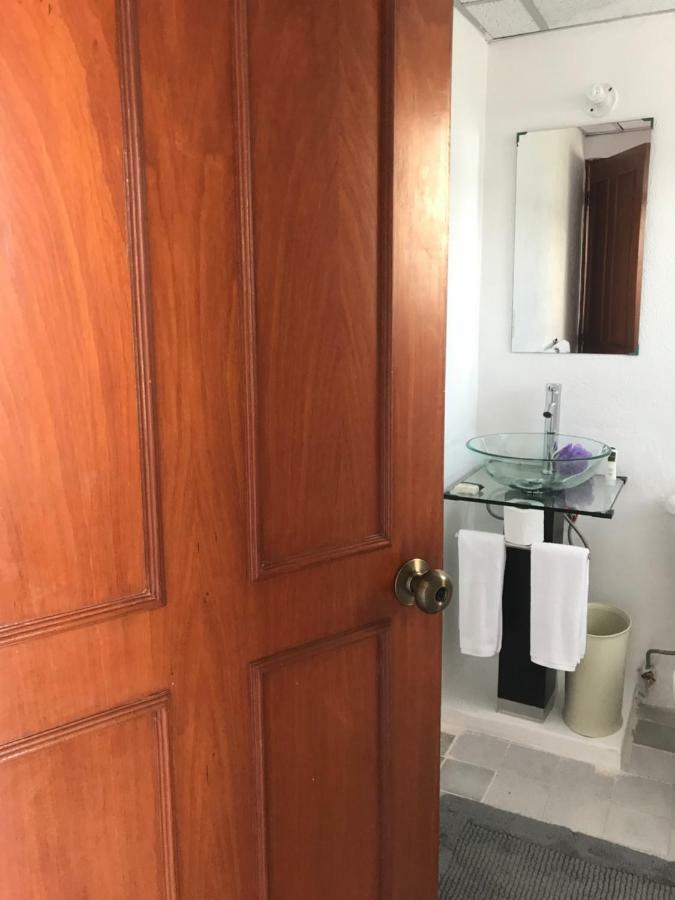 Studio 9 Qlr Apartment *