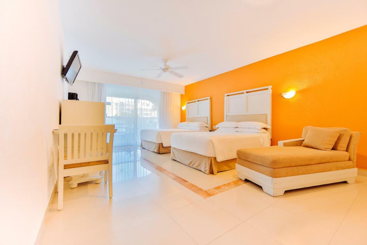 Occidental Costa 4*