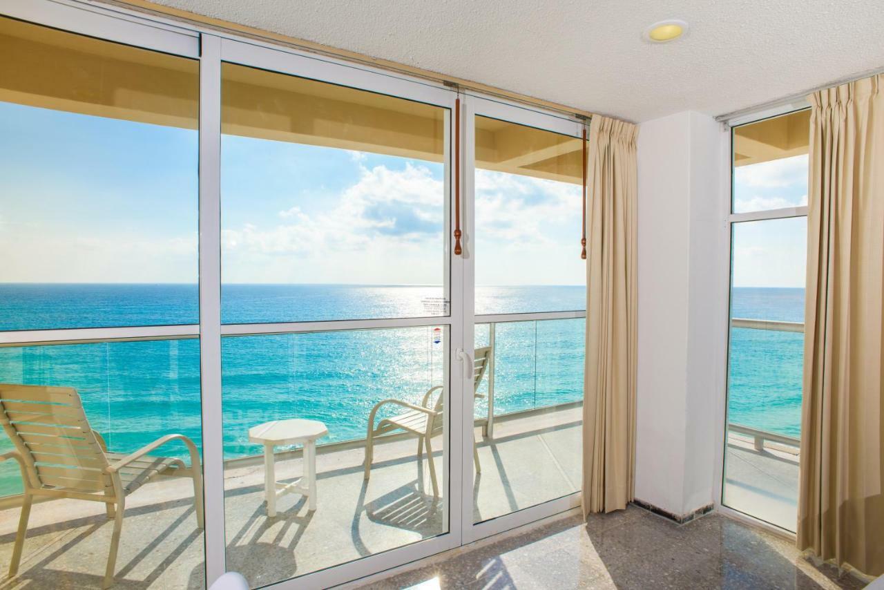 Stunning! 2 Bdrm Beach/oceanfront On Beach - Zone Aparthotel *