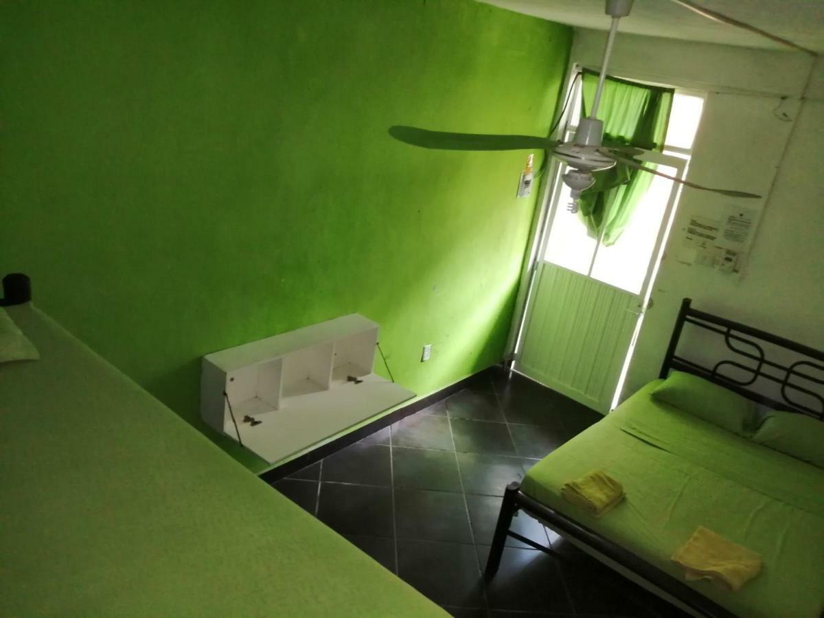 Orquideas Hostel *